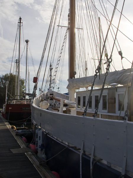 Boats,Turf Lock,Exeter Canal