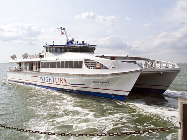 Wight Ryder I,Ferry,Ryde Pier,Boat,Catamaran,Sea